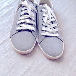 Taos Star Women's Sneaker